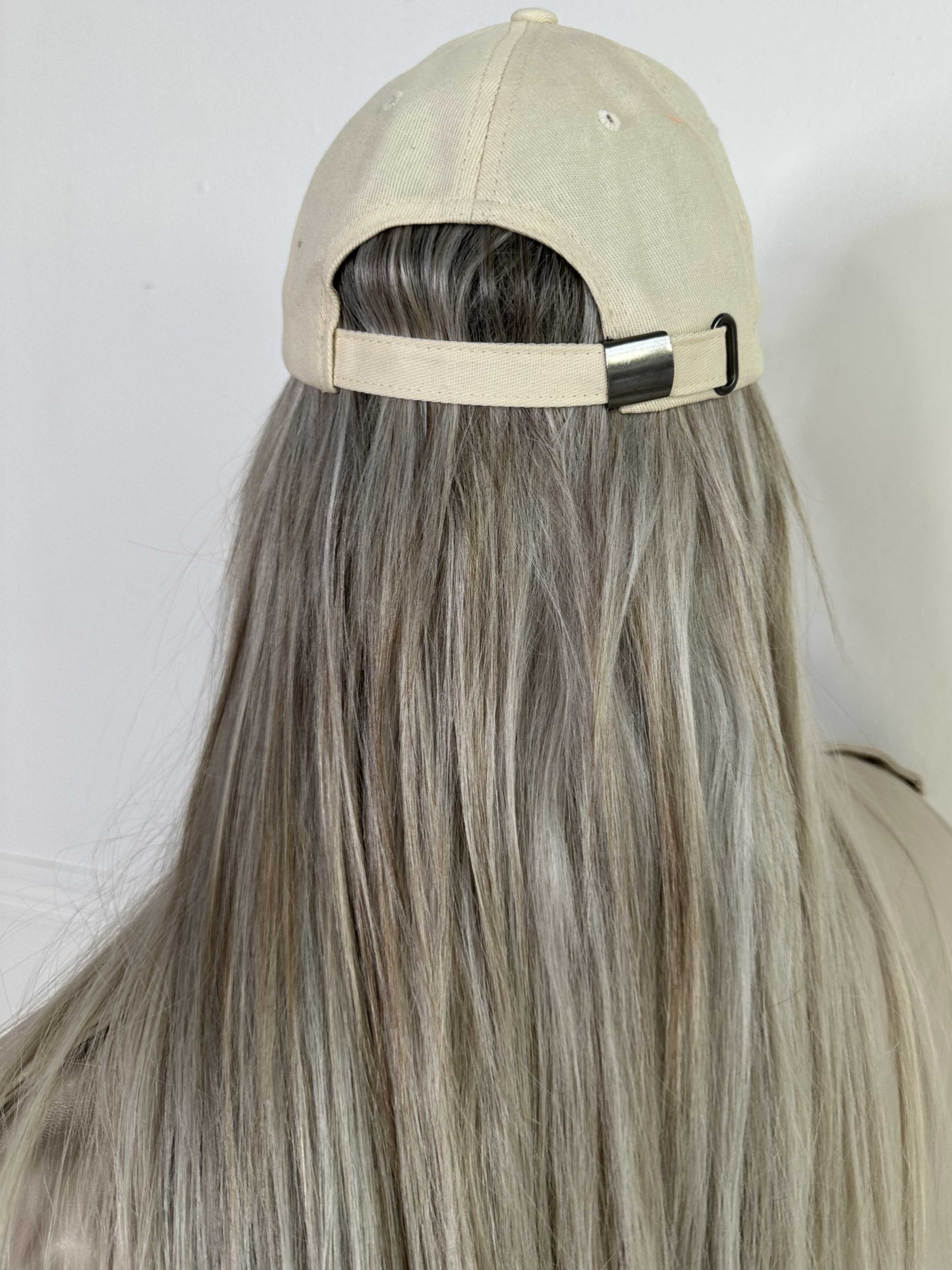 Izzie - enfärgad keps